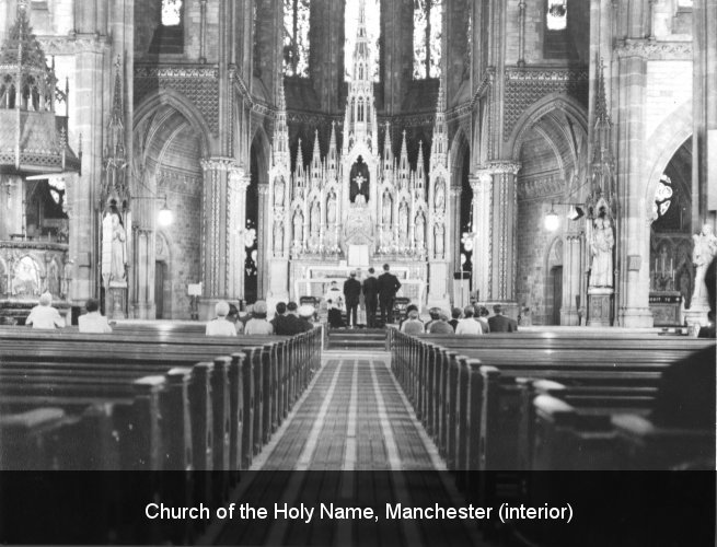 Church of the Holy Name, Manchester (interior)